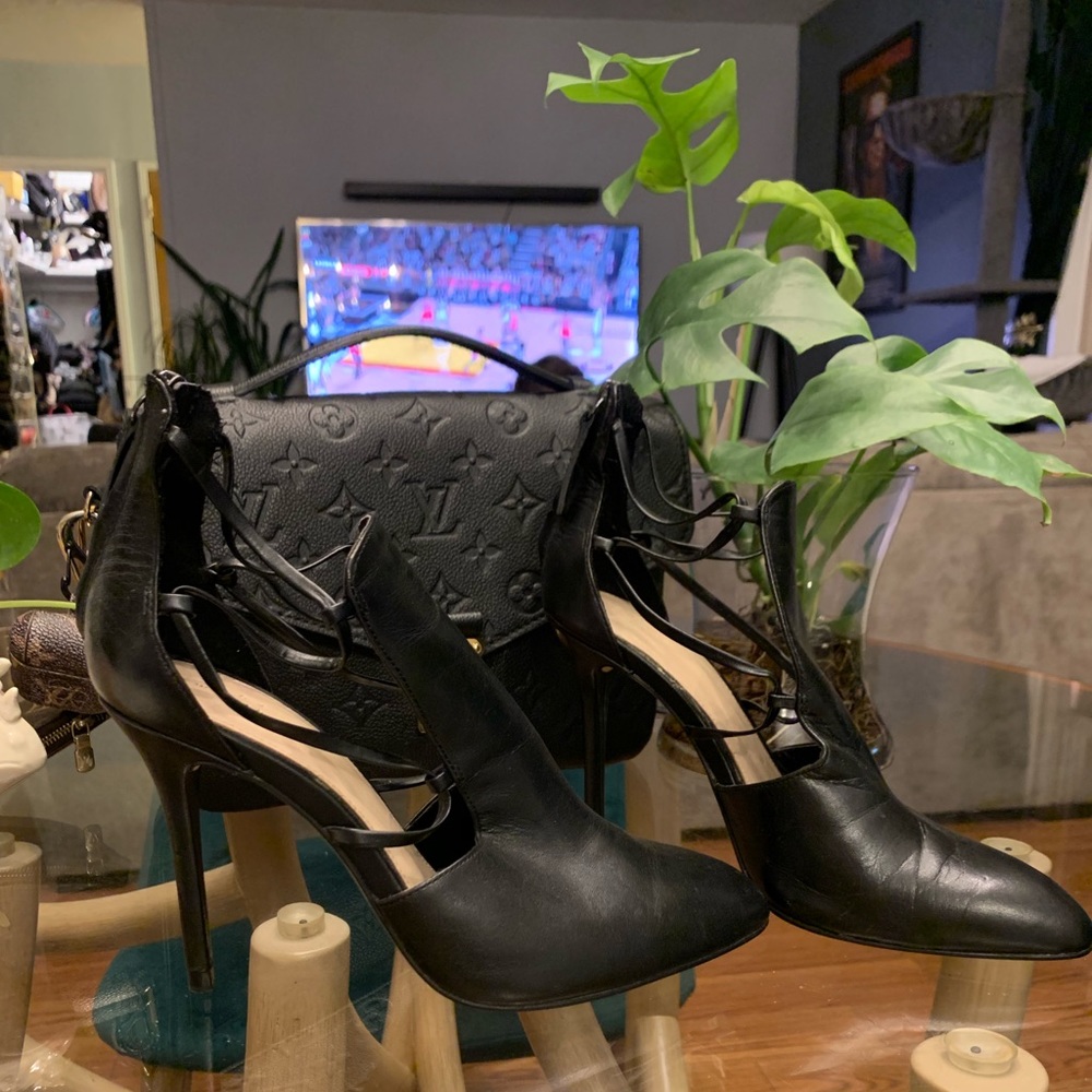 Zara cut out leather bootie